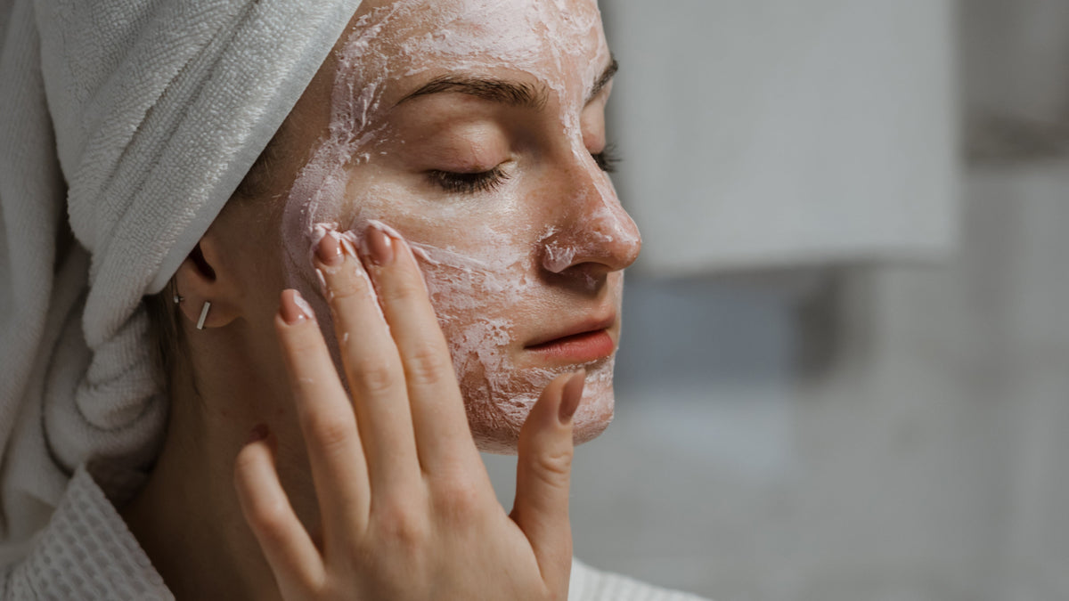 Sulfur in Skincare: Benefits and Products to Use