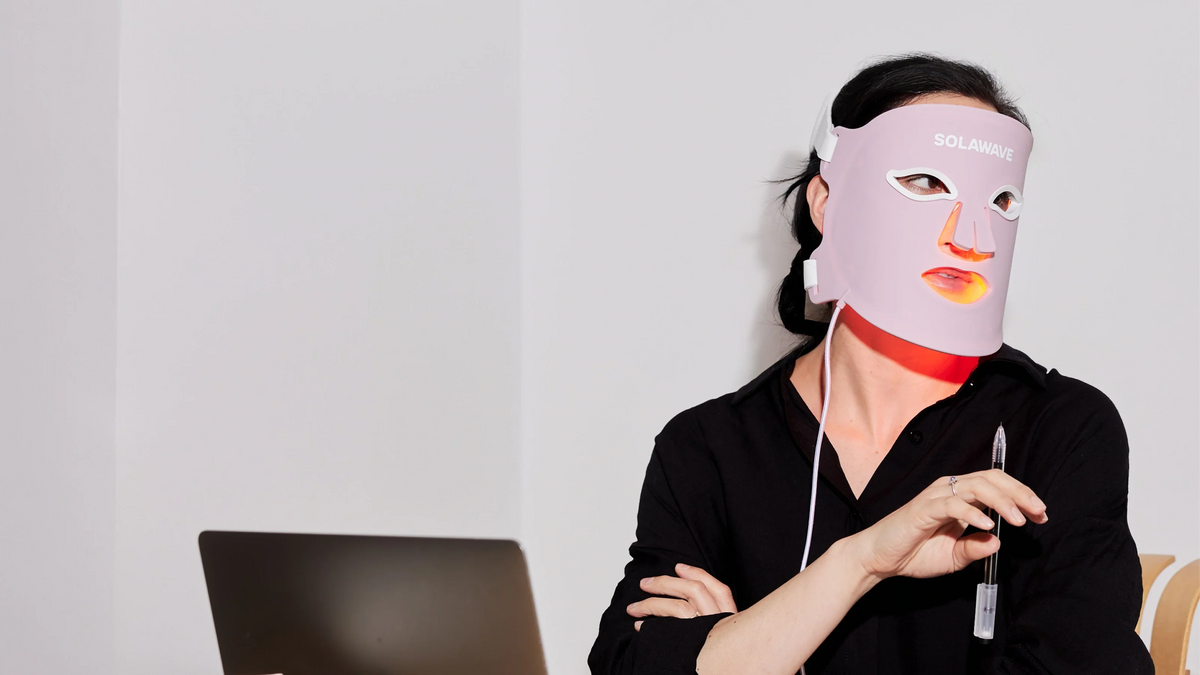 Best Red Blue Light Therapy for Face: Top Devices